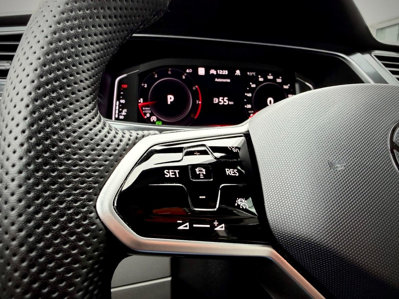 2022 Volkswagen Tiguan Notre-Dame-des-Prairies - photo #22